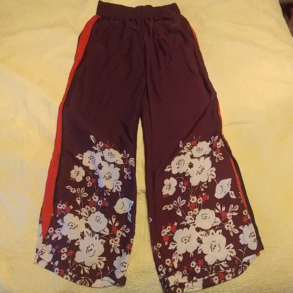 Maroon wide leg floral lounge pants